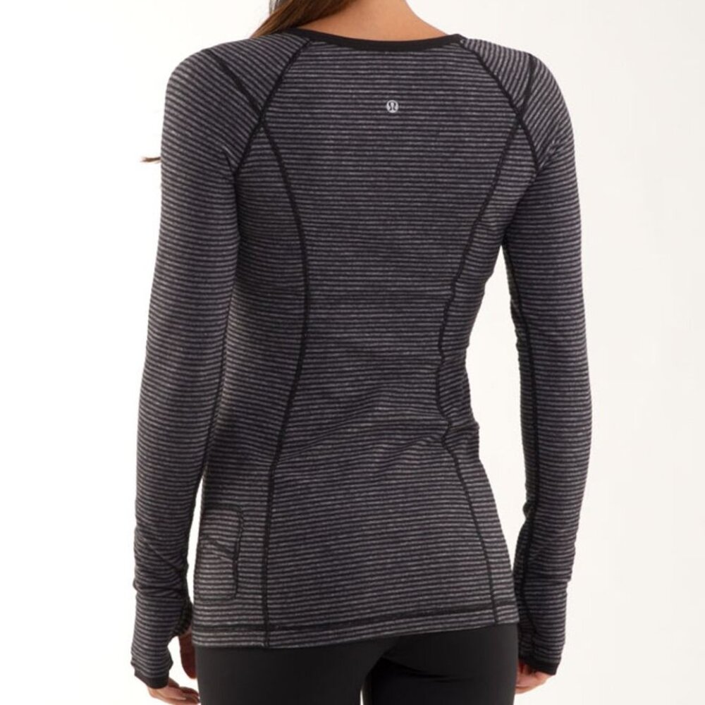 Lululemon Run: Turn Around Long Sleeve Black Heathered Coal Mini Check size 4